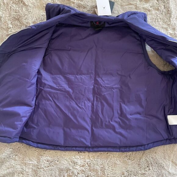 NWT Nike Jordan Women’s Gilet Vest Sky J Purple FB5192-502 Size XL Athleisure - Picture 11 of 14